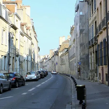 Appartement Beau Duplex En Plein Centre-ville *